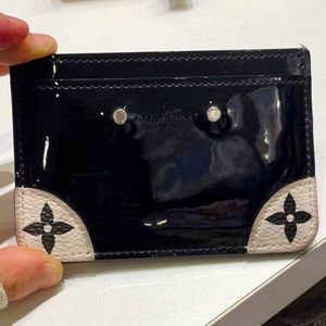 Louis Vuitton Vernis porte cartes- simple monogram card holder/case
